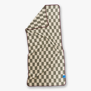 RETRO beach towel in sage green, Mette Ditmer