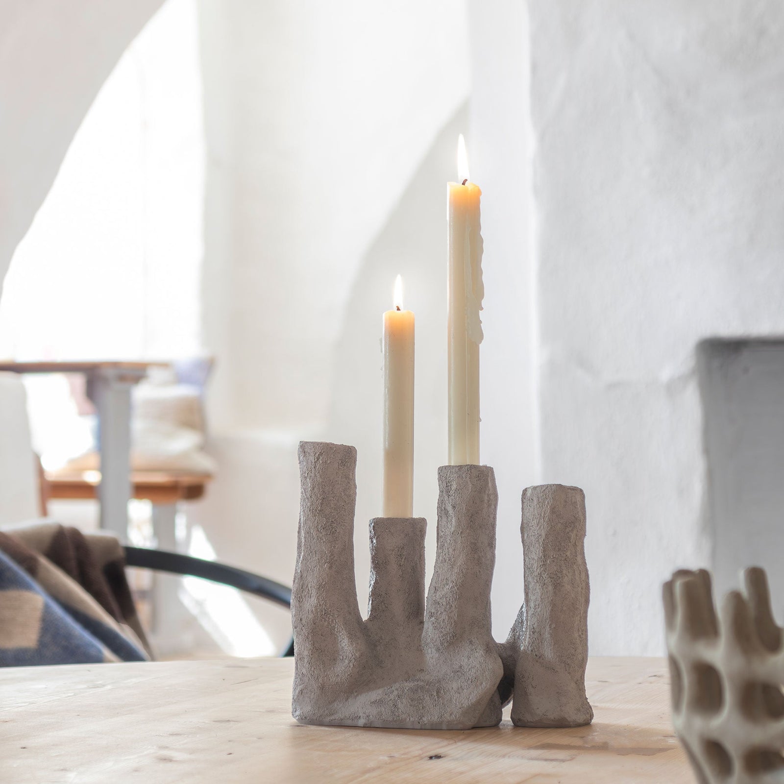 ART PIECE four candleholder, Light grey – Mette Ditmer - International