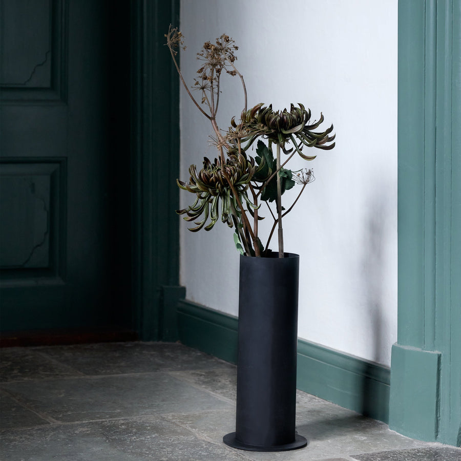 FLOOR vase, medium, Iron black - Living