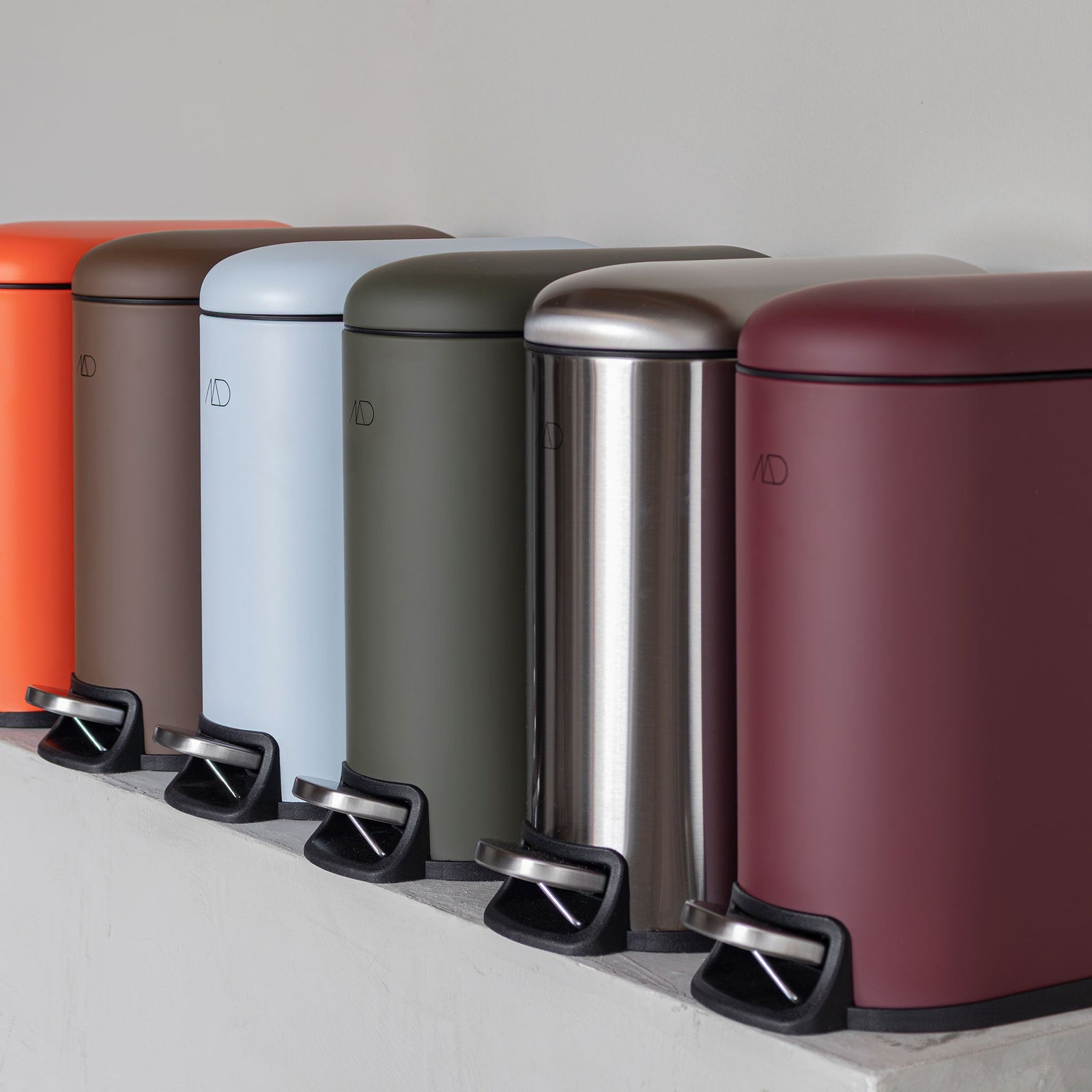 MINI-WALTHER Pedal Bin, Light Blue | Small Bin | Mette Ditmer – Mette Ditmer