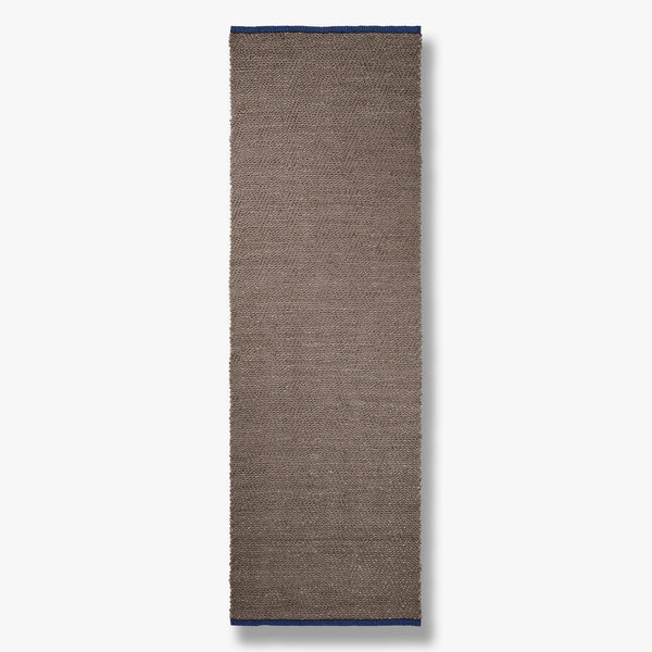 NOTES runner, large, Latte