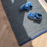 NOTES runner, large, Dark Olive