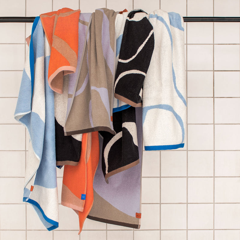 NOVA ARTE towel, Sand Ditmer - / Lilac Mette International –
