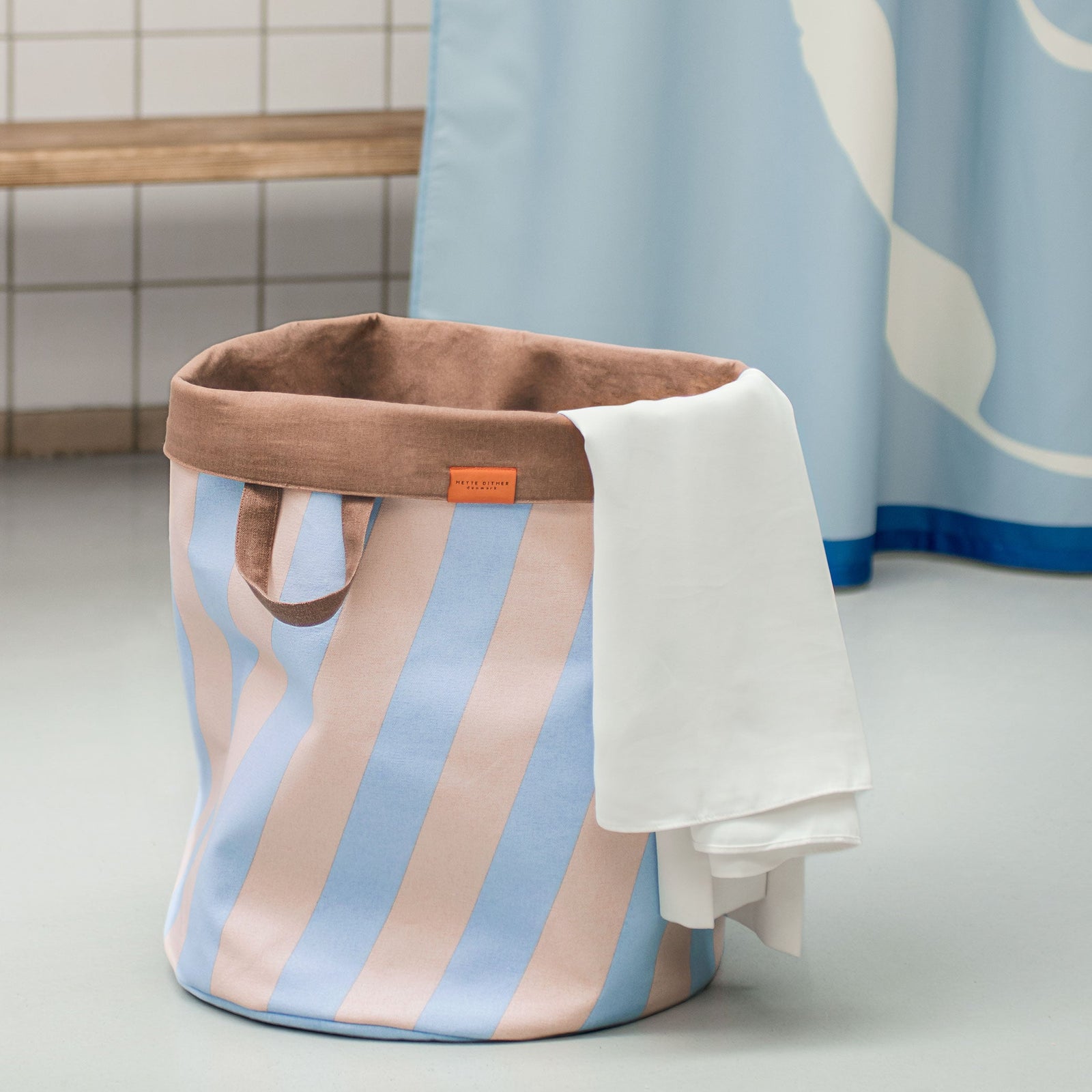 NOVA ARTE laundry bag, Light blue / Powder rose – Mette Ditmer