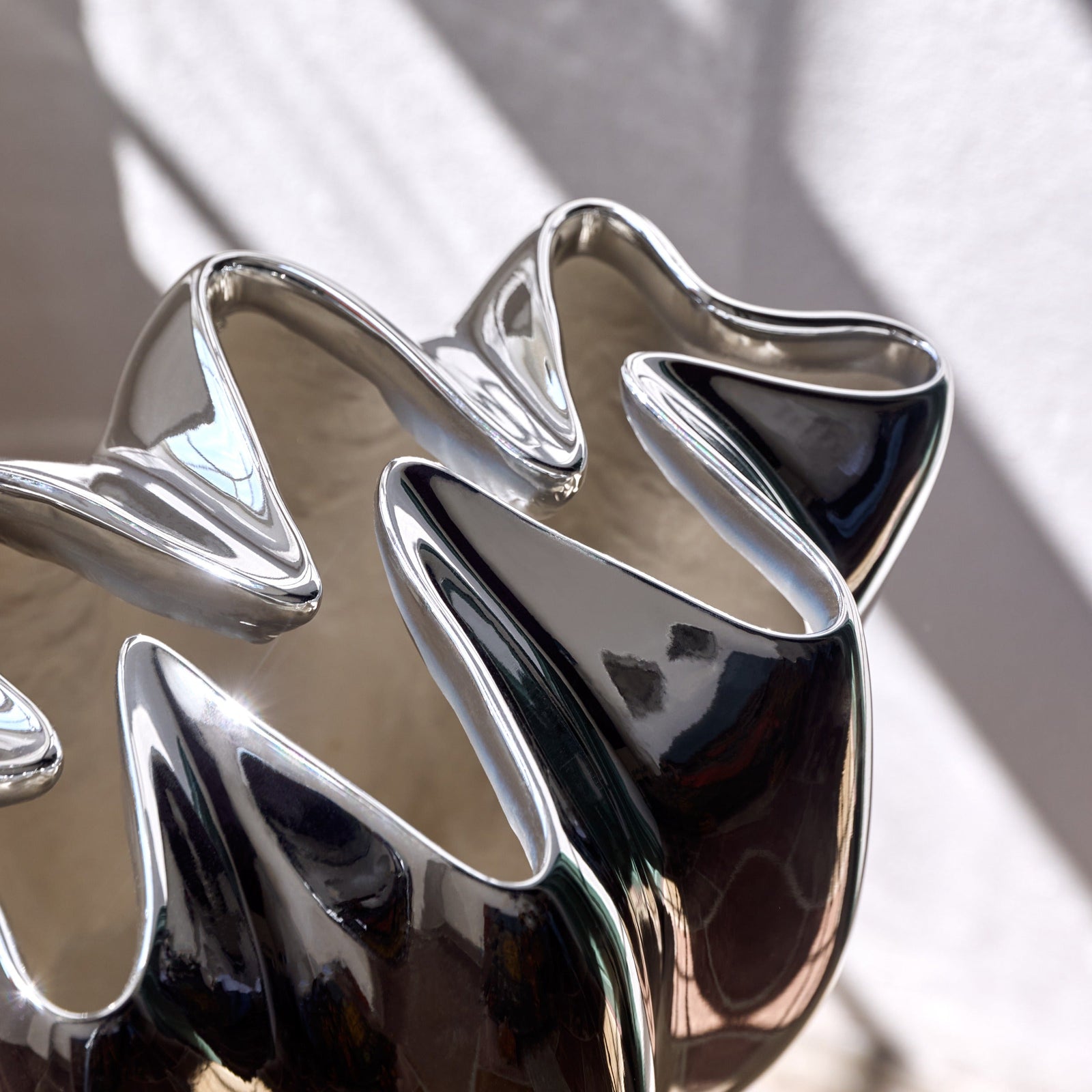 SHELL vase, large, Chrome