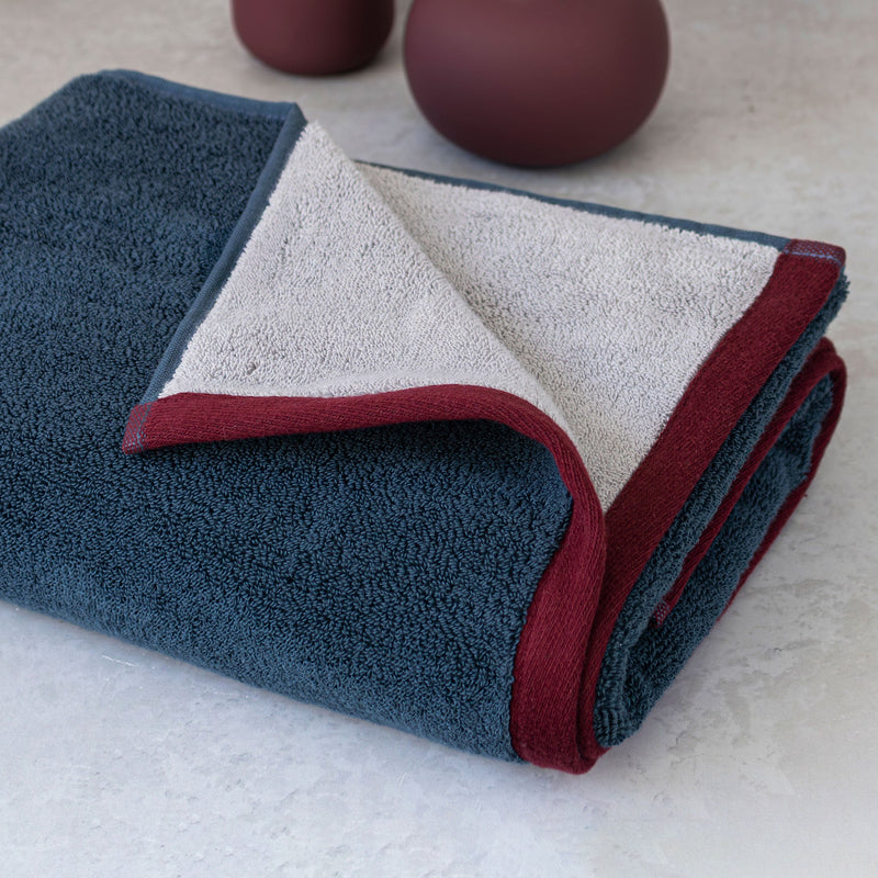 SOFT håndklæde,  Midnight Blue / Light Grey