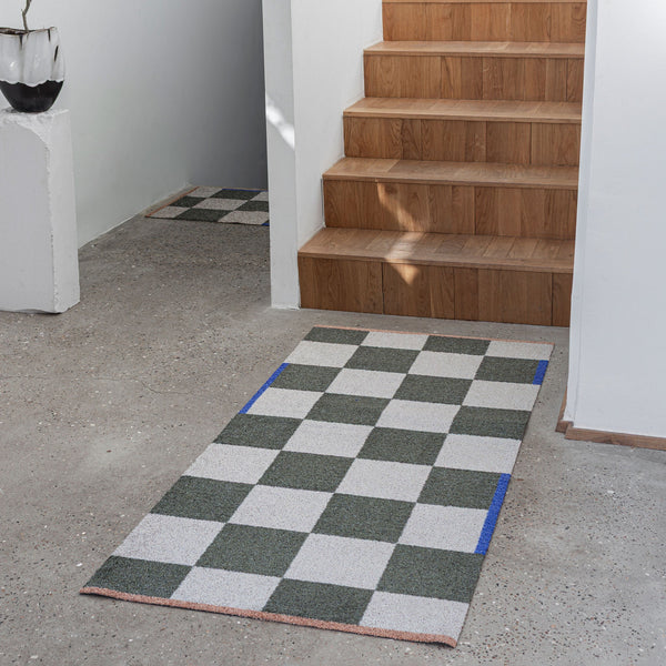 SQUARE all-round mat, large, Dark olive