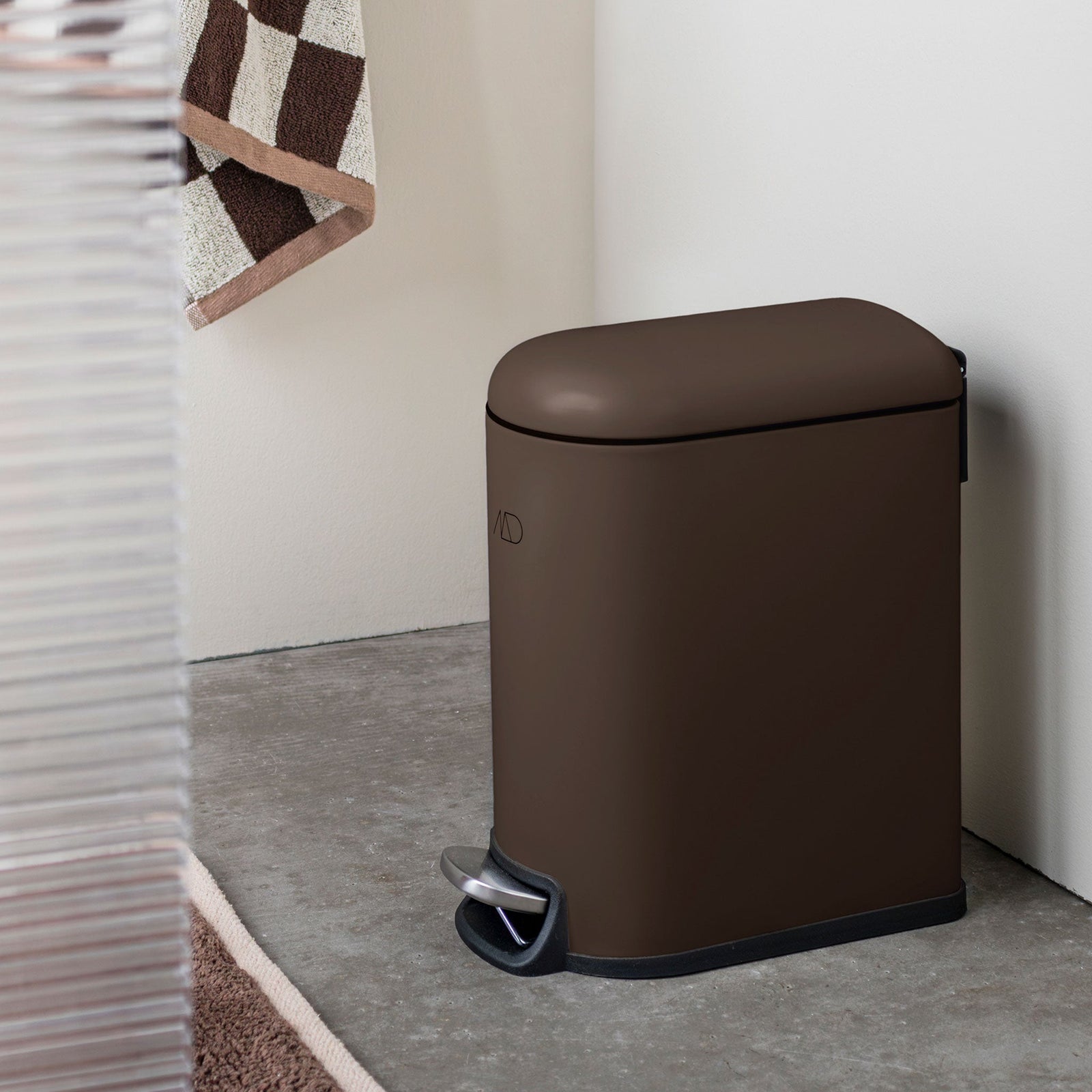 MINI-WALTHER Pedal Bin, Brown | Small Bin | Mette Ditmer – Mette