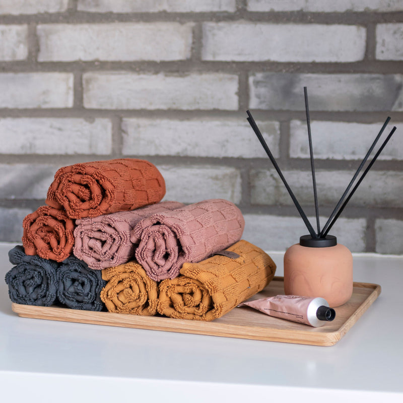 GEO Fingertip towel, pine green, 3-pack – Mette Ditmer - International